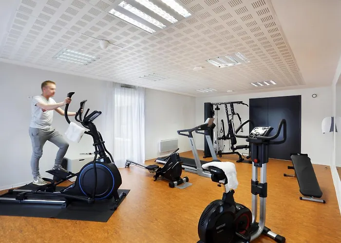 Nemea Stanford Aparthotel