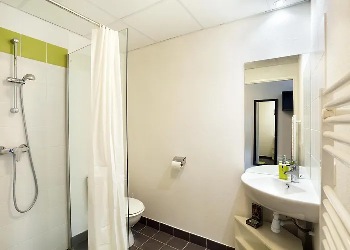 Nemea Stanford * Caen